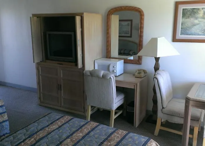 Royal Motor Motel 2*
